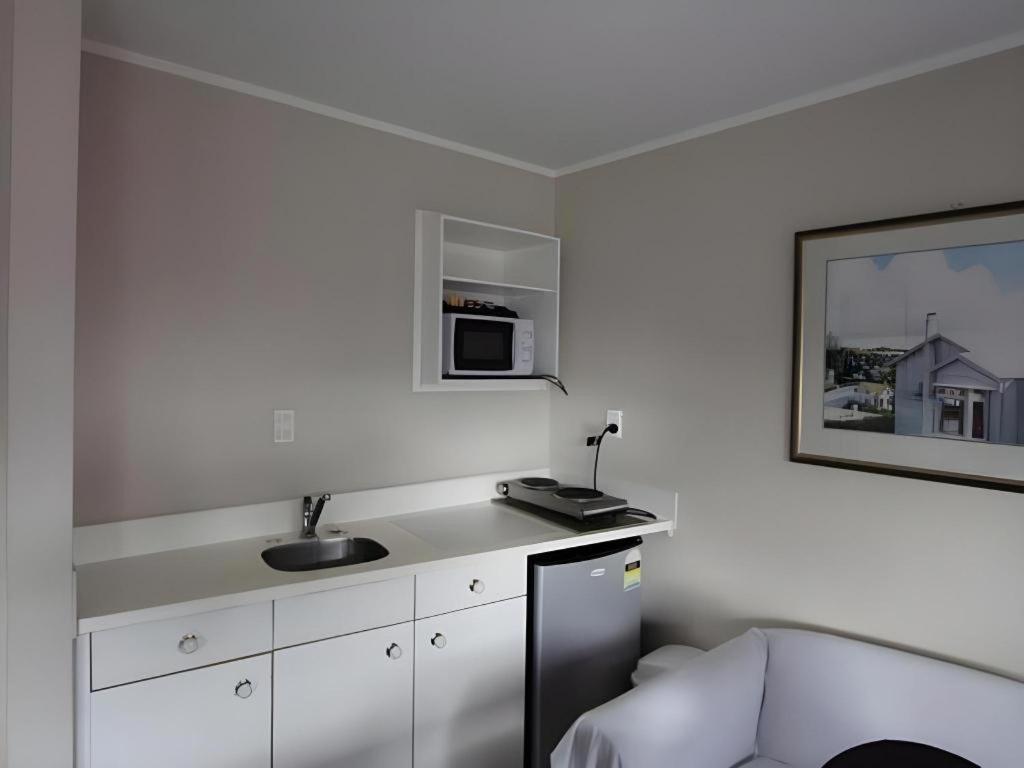 Motel 80 Auckland Eksteriør bilde