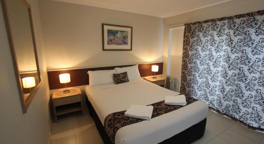 Motel 80 Auckland Eksteriør bilde